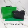 보테가 베네타 인트레치아토 크로스백