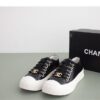 샤넬 [Chanel] 수입고급 샤넬 CC로고 화이트 금장 팬던트 플랫폼 스니커즈