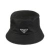 프라다 리나일론 삼각로고 버킷햇