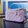샤넬 탑핸들 베니티백 램스킨 퍼플 금장 AP2199