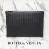 보테가베네타 인트레치아토 클러치