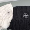 크롬하츠 [Chrome Hearts] 레드 패치 니트 꽈배기 머플러