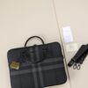 버버리 [BURBERRY] 수입프리미엄급 버버리 에인스워스 브리프케이스