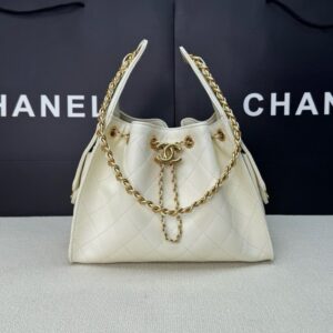 샤넬 25s 호보백 캐비어