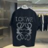 로에베 페인트 자수 애너그램 티셔츠
