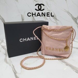 샤넬 22 호보백 미니