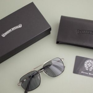 크롬하츠 [Chrome Hearts] 크롬하츠 라이트 메탈 선글라스