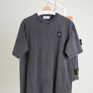 스톤아일랜드 가먼트다이드 블랙 로고 패치 숏 슬리브 코튼 티셔츠 & 와펜 패치 버뮤다 팬츠 셋