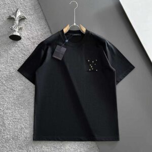 루이비통 화이트 컬러 엠보스드 LV 티셔츠