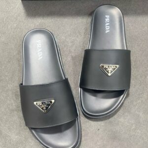 프라다  슬리퍼