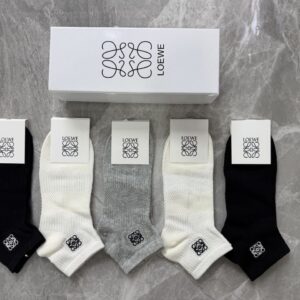 로에베 클래식 로고 패턴 5종 양말
