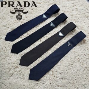 프라다 모직 혼방 울 TIE