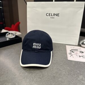 미우미우 드릴 베이스 볼캡