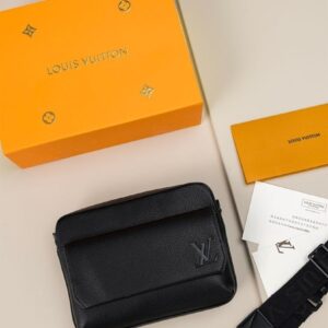 루이비통 [Louis Vuitton] 수입프리미엄급 LV 패스트라인 메신저
