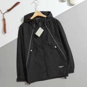 발렌시아가 앤드 원더 브리드 립 후드 자켓