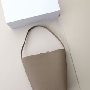 더로우 [THE ROW] 더 로우 파크 미디움 토트백