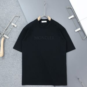 몽클레어 클래식 자수로고 라운드 티셔츠