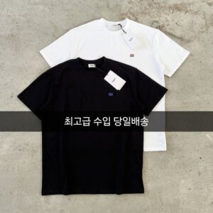 셀린느 컬러로고 반팔티